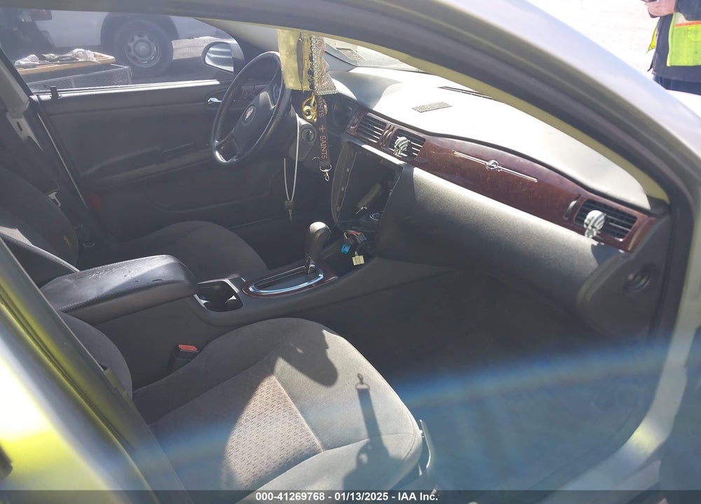 2011 CHEVROLET IMPALA LT VIN: 2G1WG5EK3B1309684