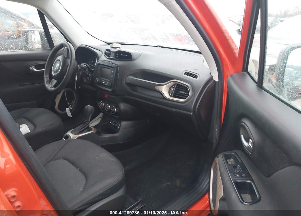 2017 JEEP RENEGADE SPORT FWD VIN: ZACCJAAB4HPE53303