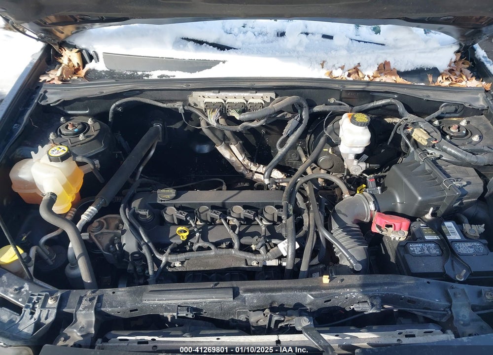 2010 FORD ESCAPE VIN: 1FMCU9D74AKC63879