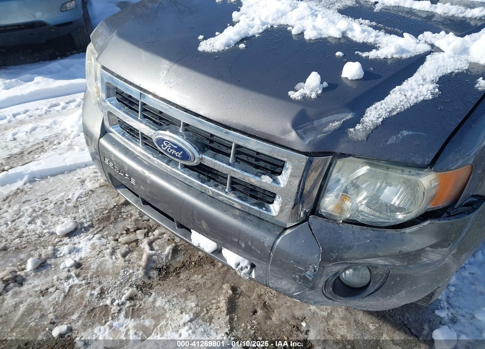 2010 FORD ESCAPE VIN: 1FMCU9D74AKC63879