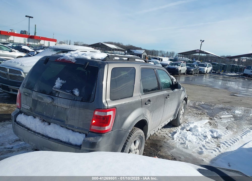 2010 FORD ESCAPE VIN: 1FMCU9D74AKC63879