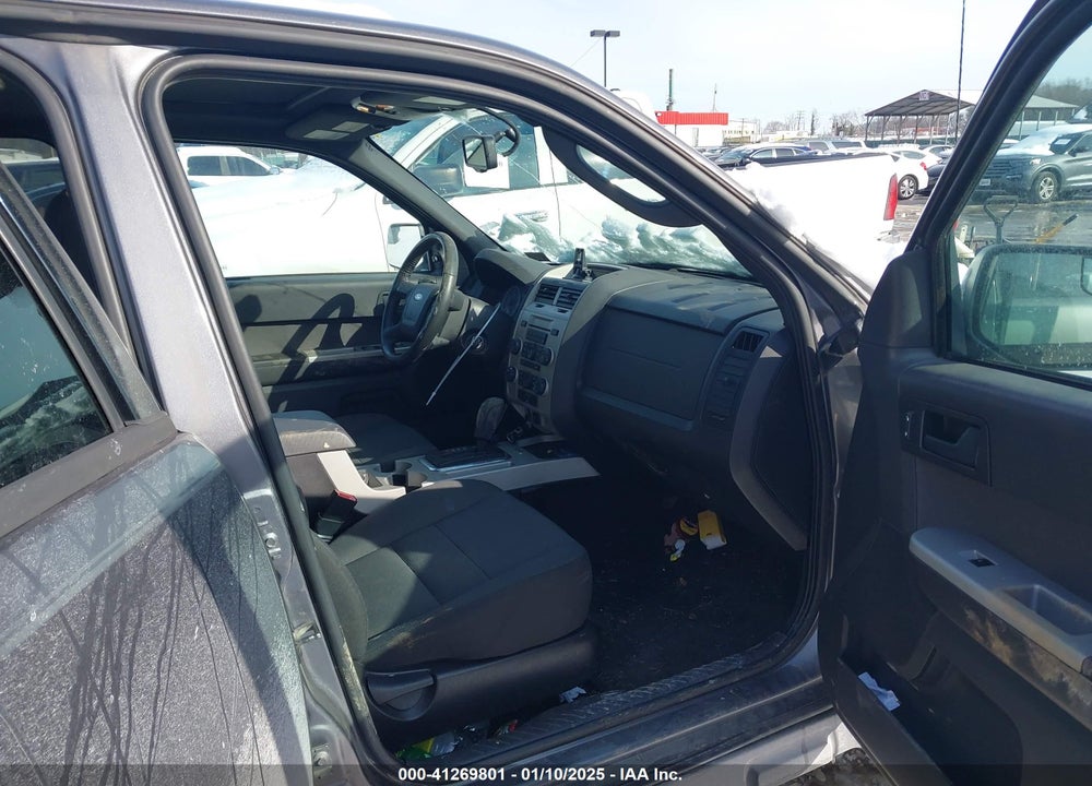 2010 FORD ESCAPE VIN: 1FMCU9D74AKC63879