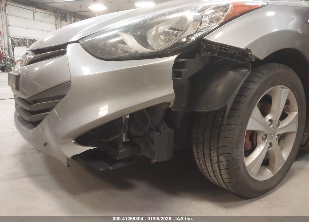 2013 HYUNDAI ELANTRA VIN: KMHDH6AE6DU013563