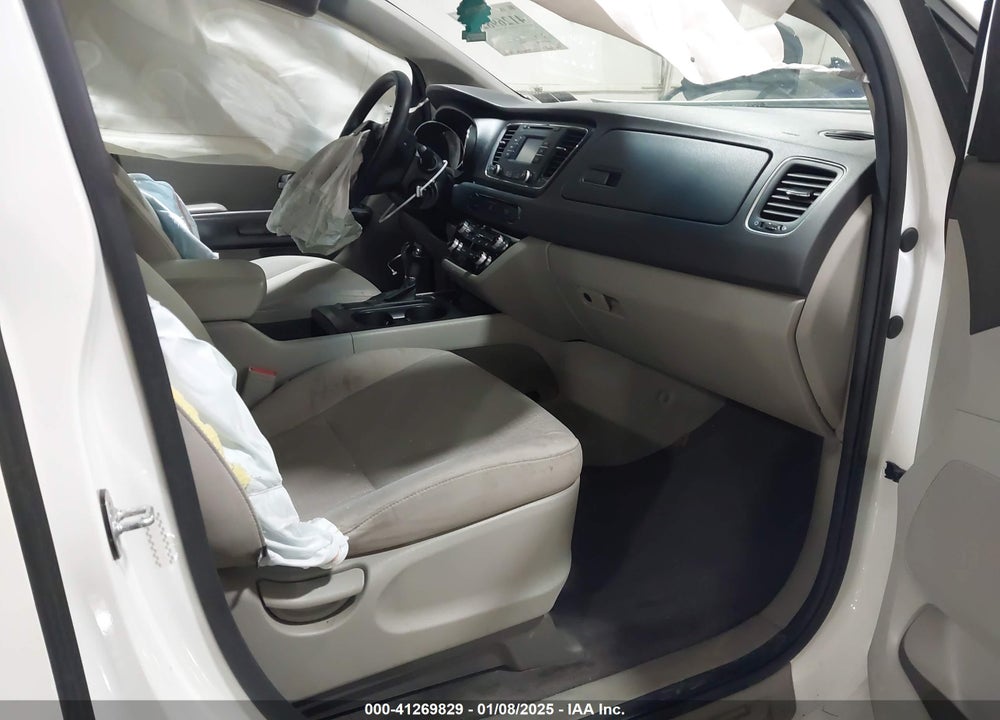 2017 KIA SEDONA LX VIN: KNDMB5C18H6226664