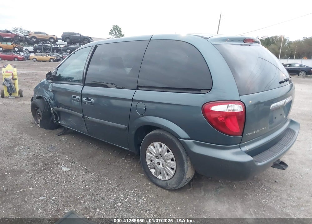 2005 CHRYSLER TOWN & COUNTRY VIN: 1C4GP45R85B130953