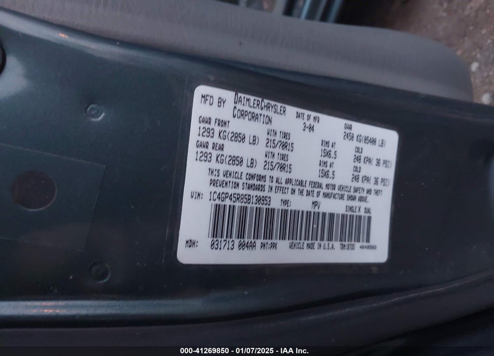 2005 CHRYSLER TOWN & COUNTRY VIN: 1C4GP45R85B130953
