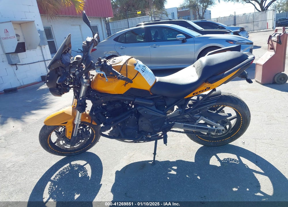 2014 KAWASAKI NINJA VIN: JKALEEC1XCDA06477