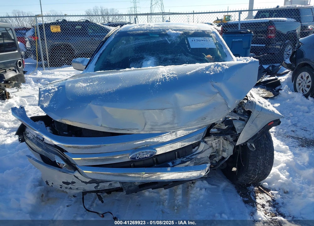 2010 FORD FUSION SE VIN: 3FAHP0HAXAR378488