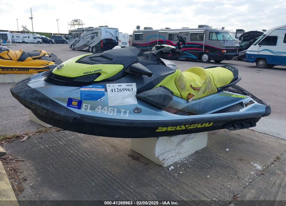 2022 SEA DOO GTI VIN: YDVA2569E222