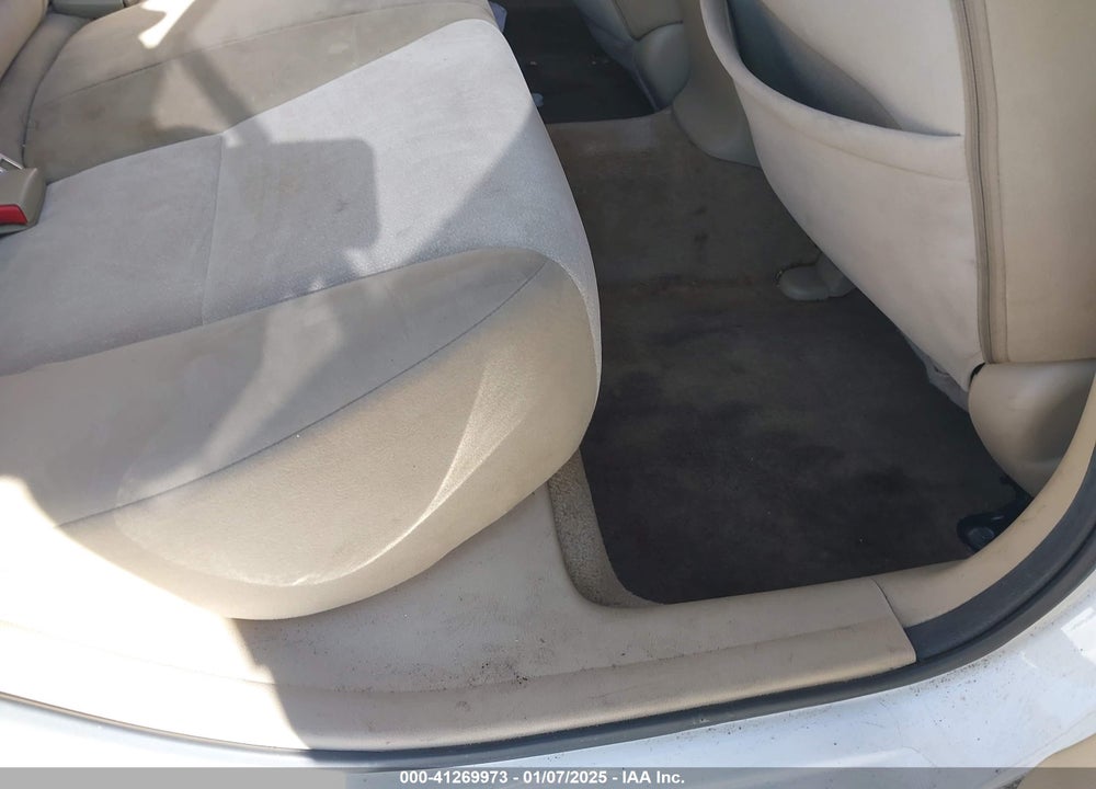 2010 HONDA ACCORD VIN: 1HGCP2F45AA122686