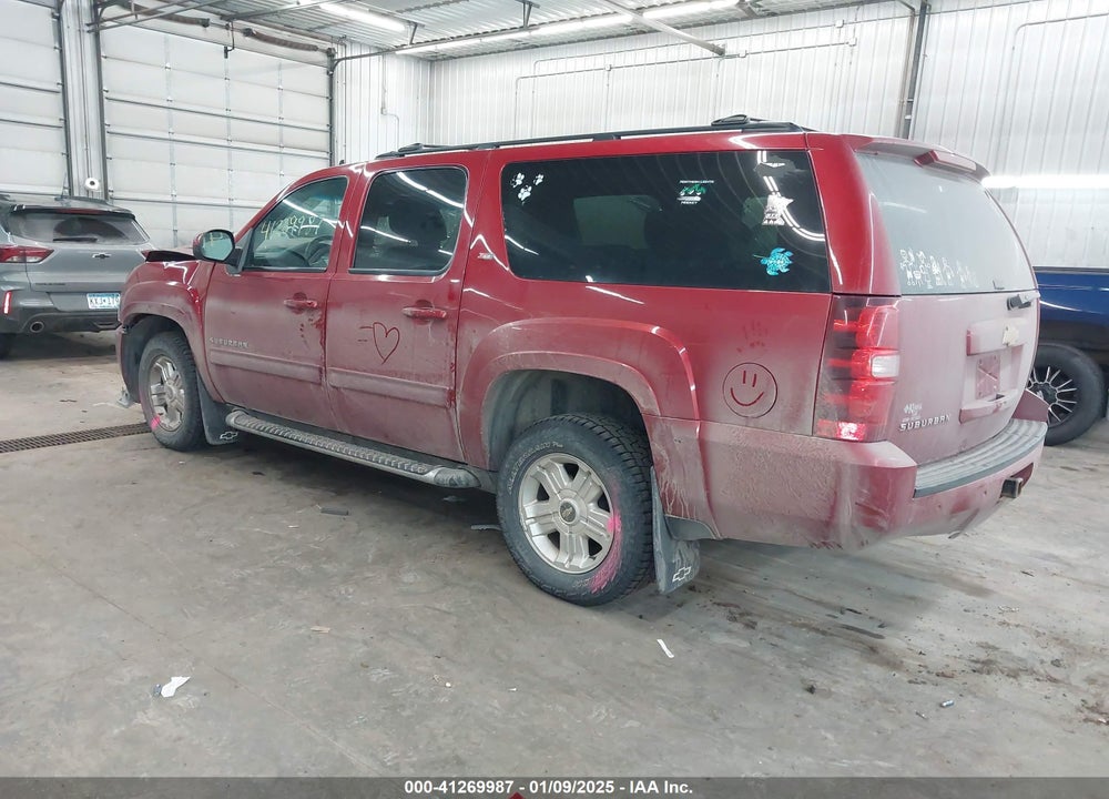 2013 CHEVROLET SUBURBAN 1500 LT VIN: 1GNSKJE7XDR321874