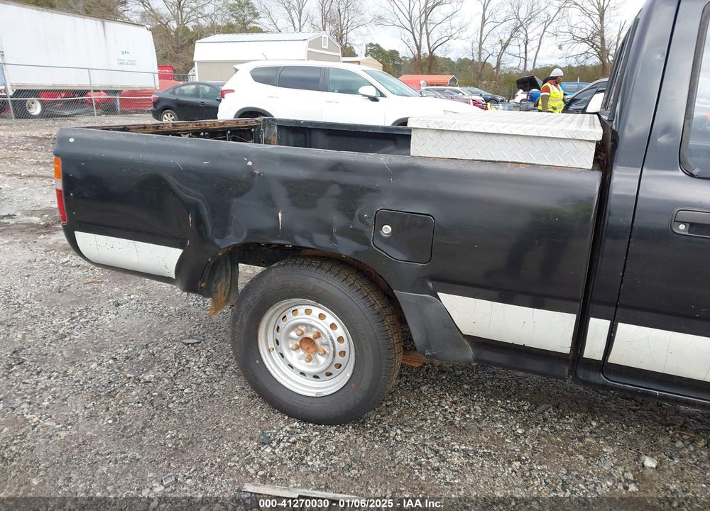1990 TOYOTA PICKUP 1/2 TON SHORT WHEELBASE VIN: JT4RN81RXL0043091