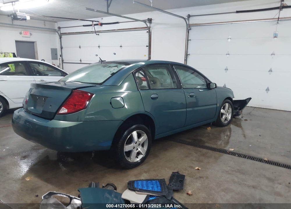 2007 SATURN ION VIN: 1G8AL55F87Z126631