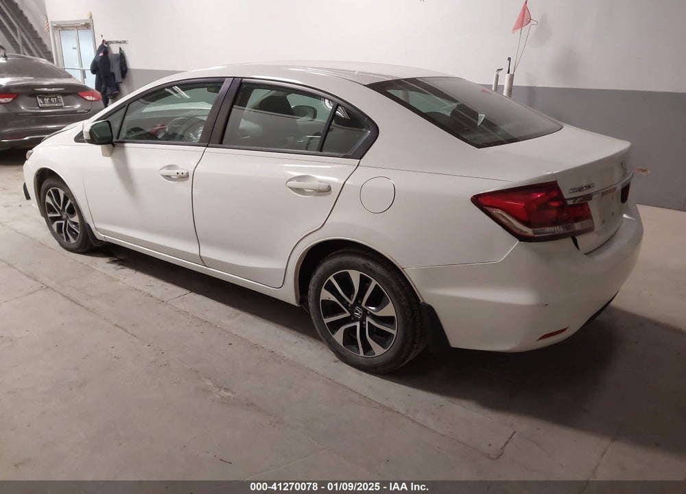 2015 HONDA CIVIC VIN: 19XFB2F81FE056543