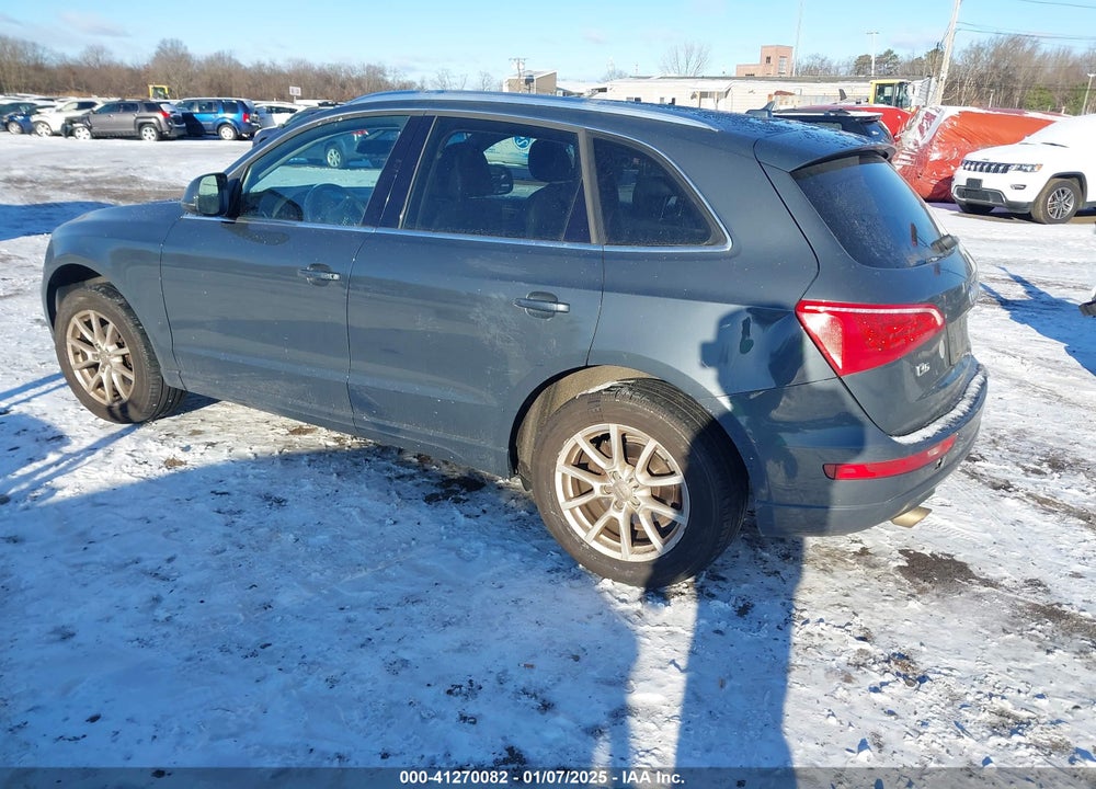 2010 AUDI Q5 3.2 PREMIUM VIN: WA1CKAFP6AA101860