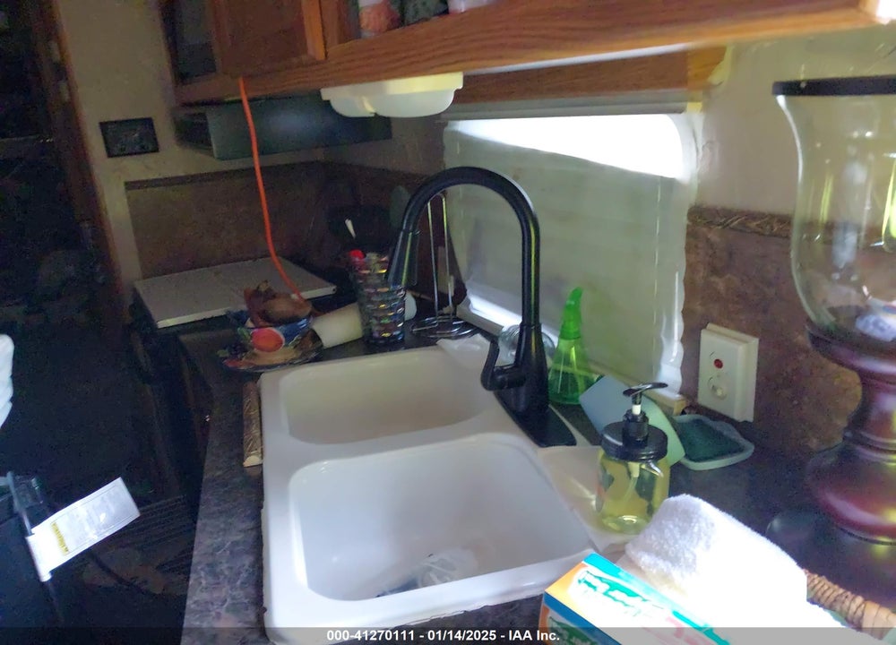 2001 OTHER NU-WA VIN: 1C932JP091A022457
