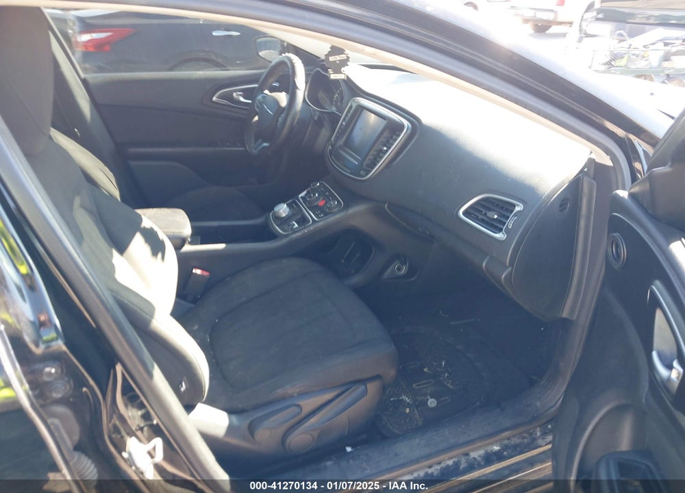 2016 CHRYSLER 200 VIN: 1C3CCCAB9GN158120