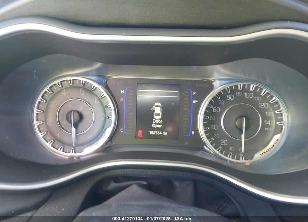 2016 CHRYSLER 200 VIN: 1C3CCCAB9GN158120