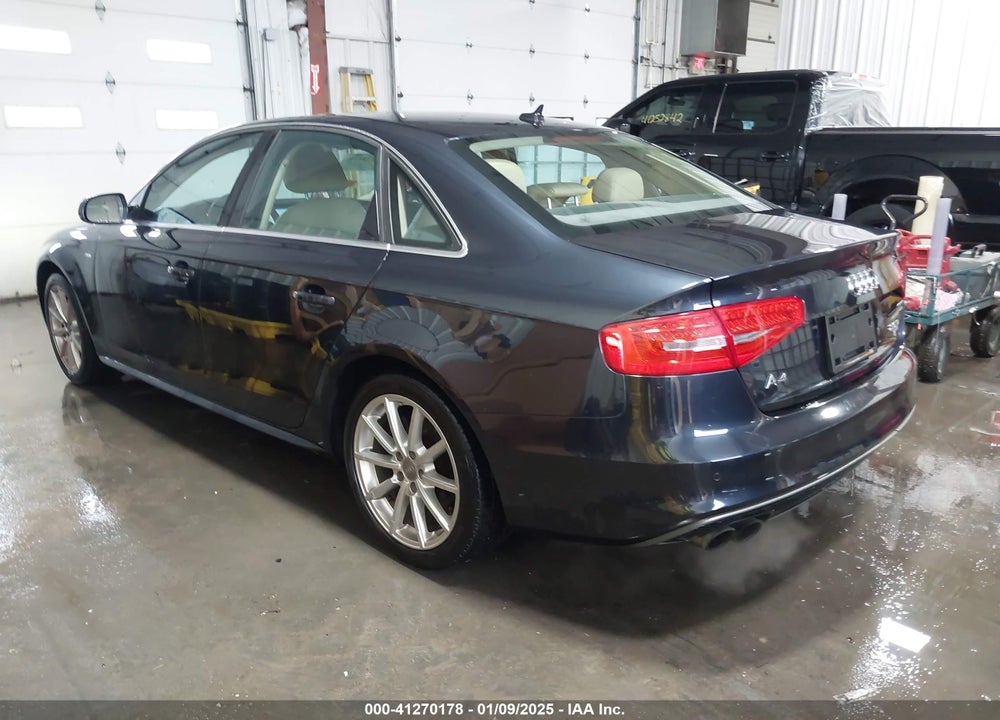 2014 AUDI A4 VIN: WAUFFAFLXEN021932