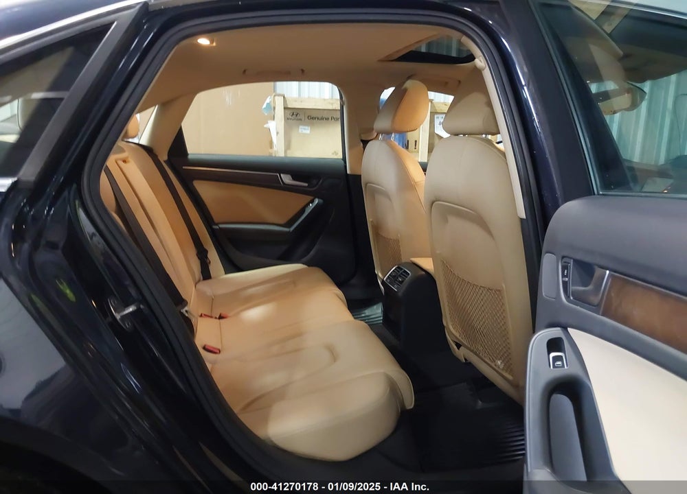2014 AUDI A4 VIN: WAUFFAFLXEN021932