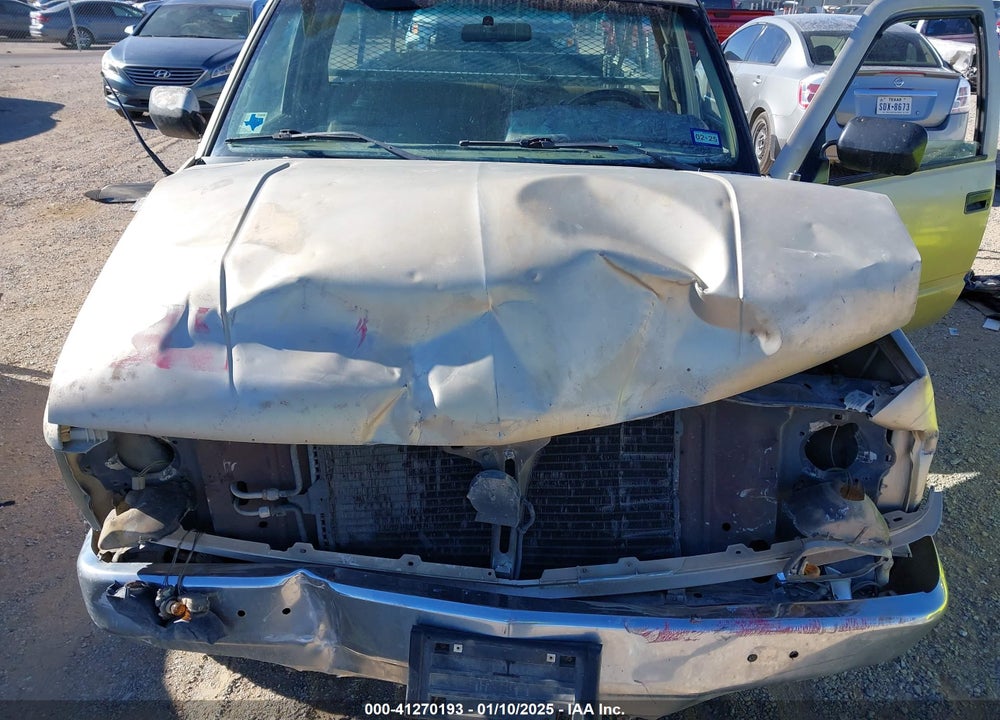 1988 CHEVROLET GMT-400 C1500 VIN: 2GCDC14Z9J1154008