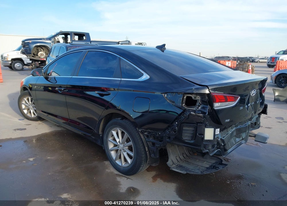 2018 HYUNDAI SONATA SE VIN: 5NPE24AF4JH702143