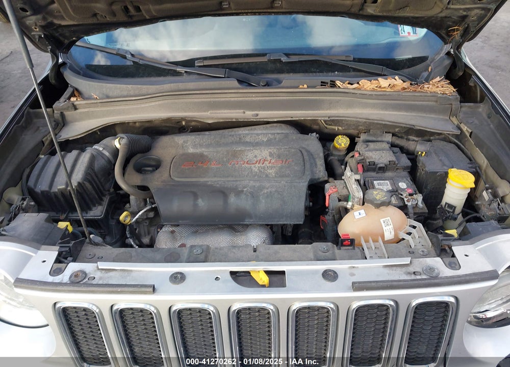 2015 JEEP RENEGADE LIMITED VIN: ZACCJBDT1FPB40006
