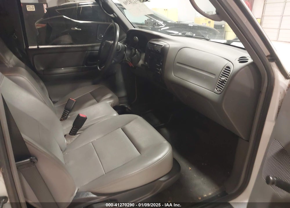 2007 FORD RANGER STX/XL/XLT VIN: 1FTYR10D07PA24740