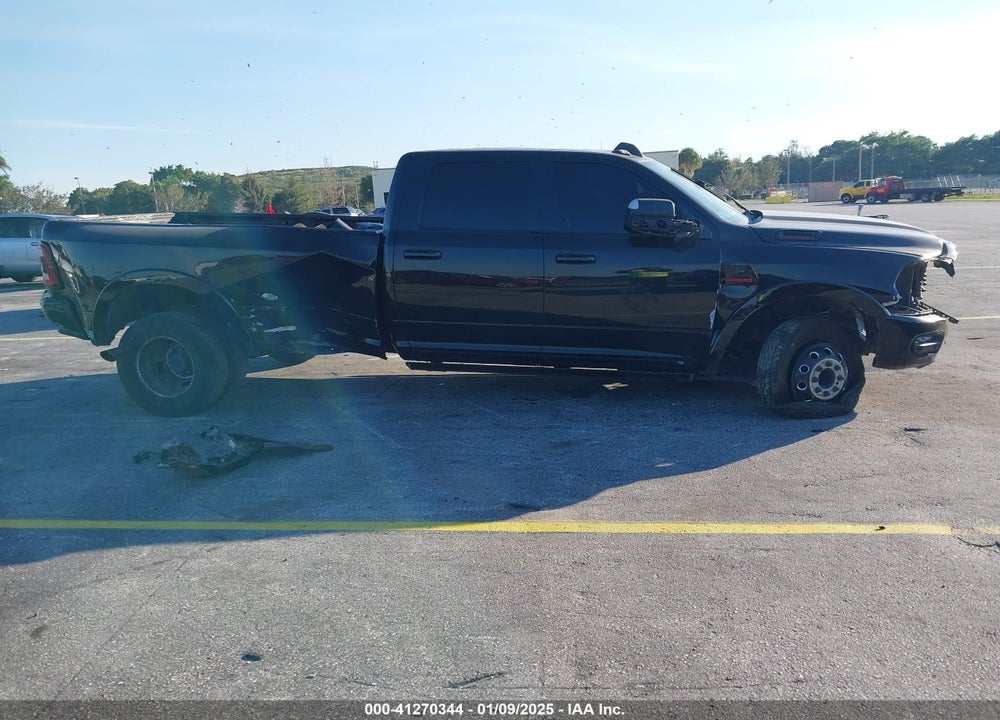 2020 RAM 3500 LAIE  4X4 8' BOX VIN: 3C63RRJLXLG278265