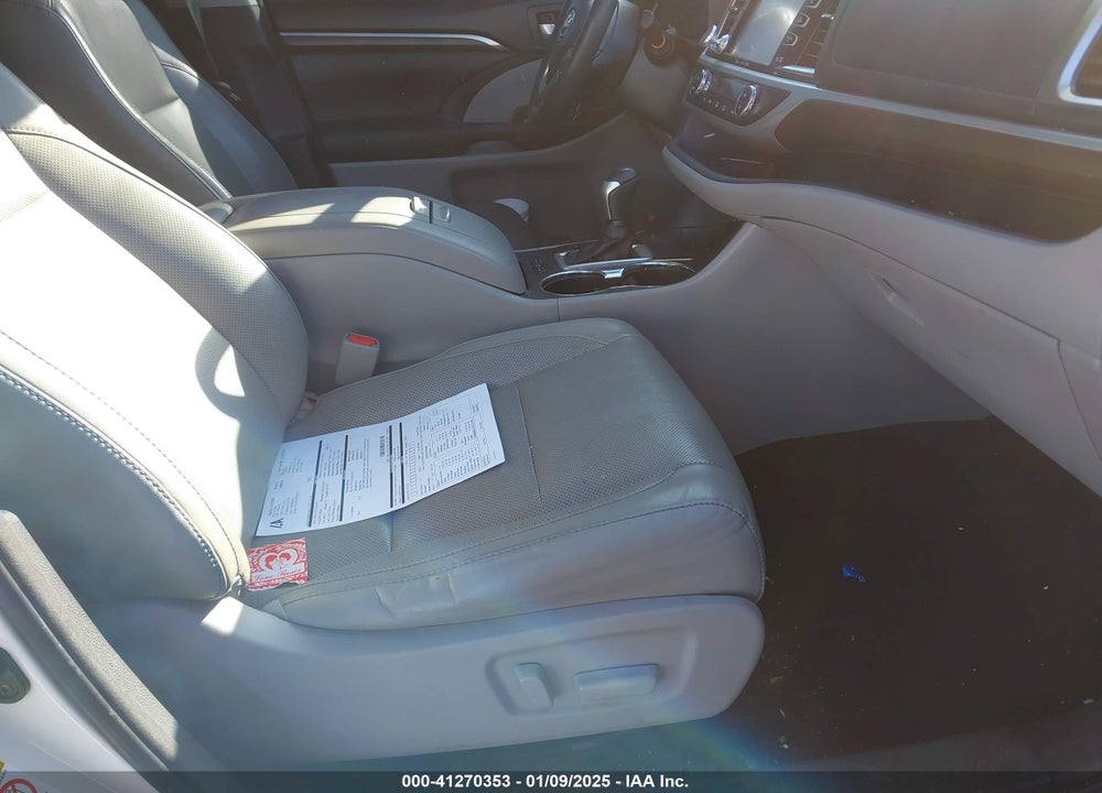 2016 TOYOTA HIGHLANDER LIMITED V6 VIN: 5TDDKRFH9GS262166
