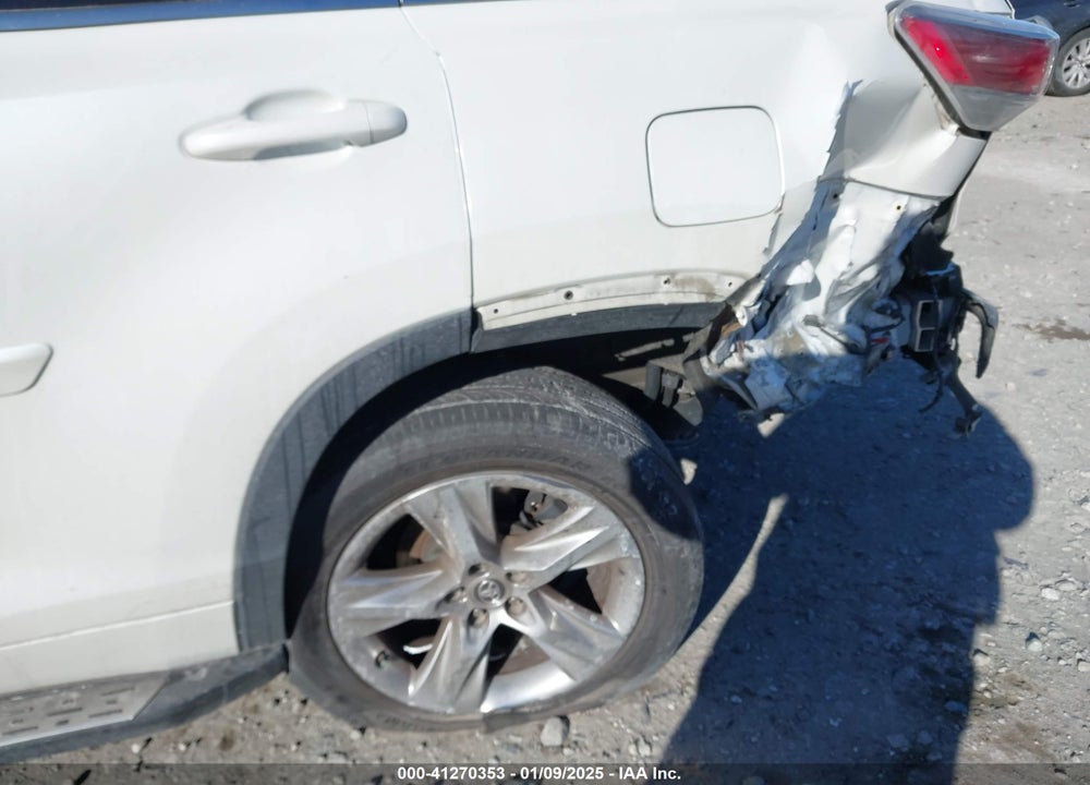2016 TOYOTA HIGHLANDER LIMITED V6 VIN: 5TDDKRFH9GS262166