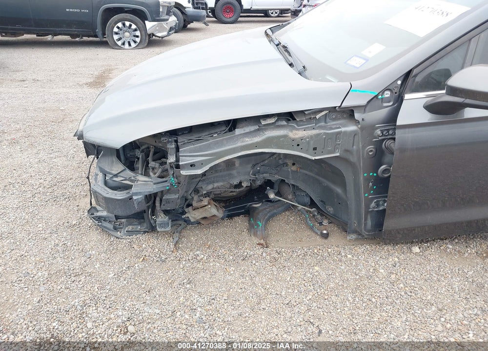 2017 FORD FUSION VIN: 3FA6P0HD9HR397383