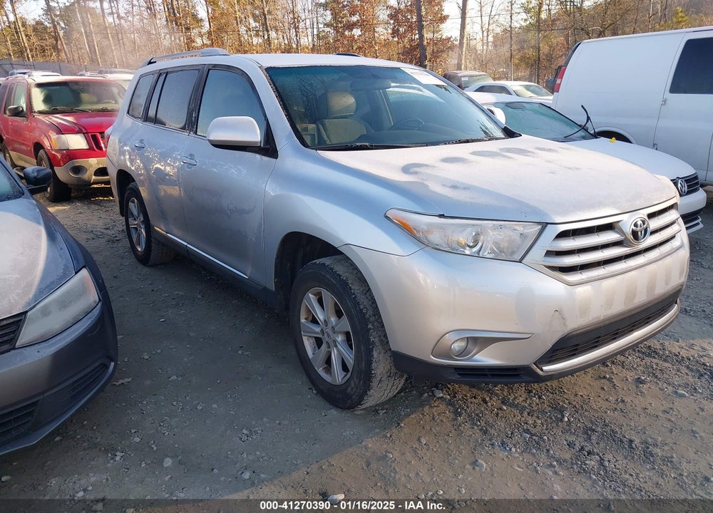 2011 TOYOTA HIGHLANDER SE VIN: 5TDZK3EH3BS037657