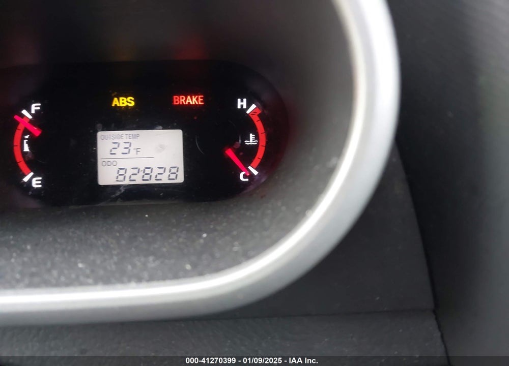 2009 TOYOTA COROLLA MATRIX VIN: 2T1LE40E09C001279