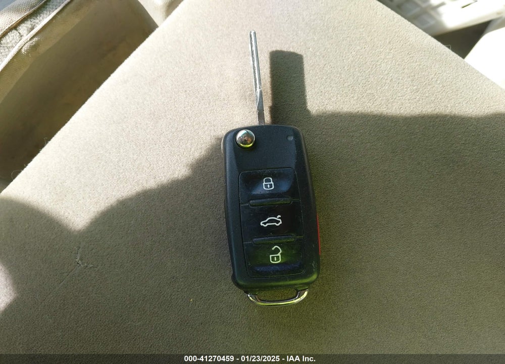 2017 VOLKSWAGEN JETTA VIN: 3VW2B7AJXHM246515