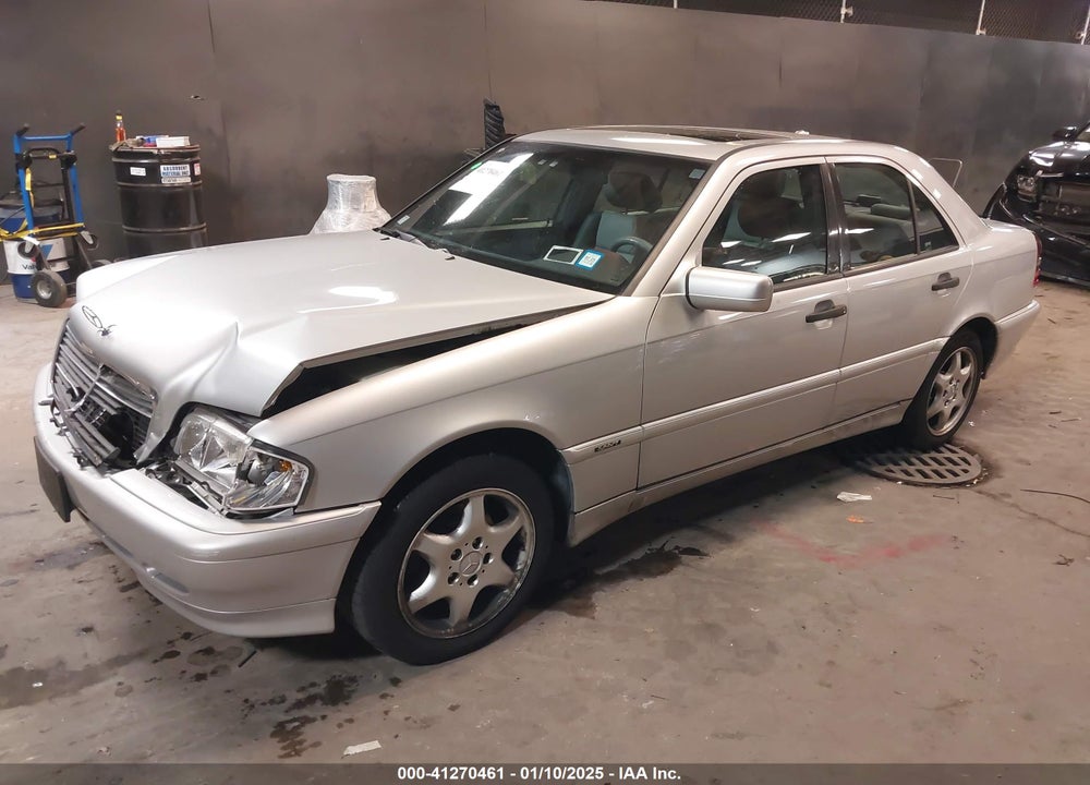 2000 MERCEDES-BENZ C-CLASS KOMPRESSOR VIN: WDBHA24G0YA849844