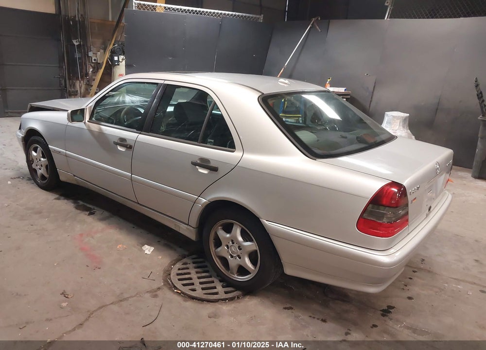 2000 MERCEDES-BENZ C-CLASS KOMPRESSOR VIN: WDBHA24G0YA849844