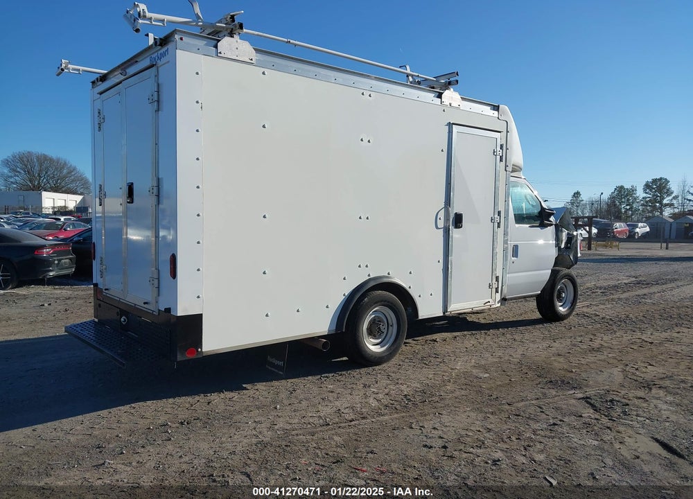 2021 FORD E-350 CUTAWAY VIN: 1FDWE3FKXMDC29818