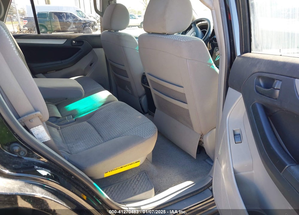 2007 TOYOTA 4RUNNER SR5 V8 VIN: JTEZT14R670028386