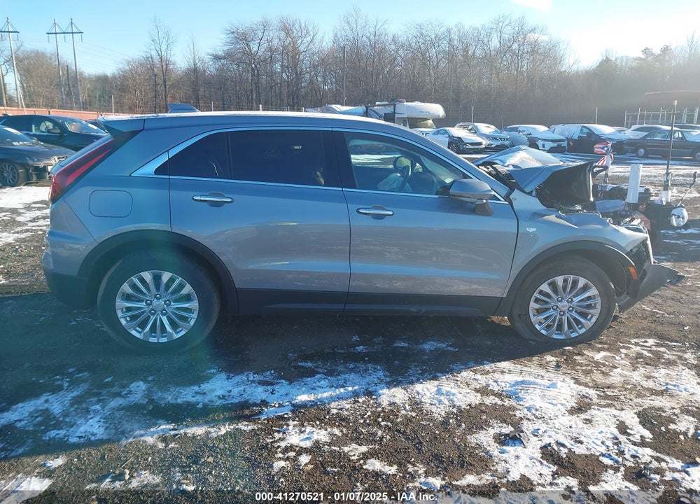 2024 CADILLAC XT4 FWD LUXURY VIN: 1GYAZAR42RF102281