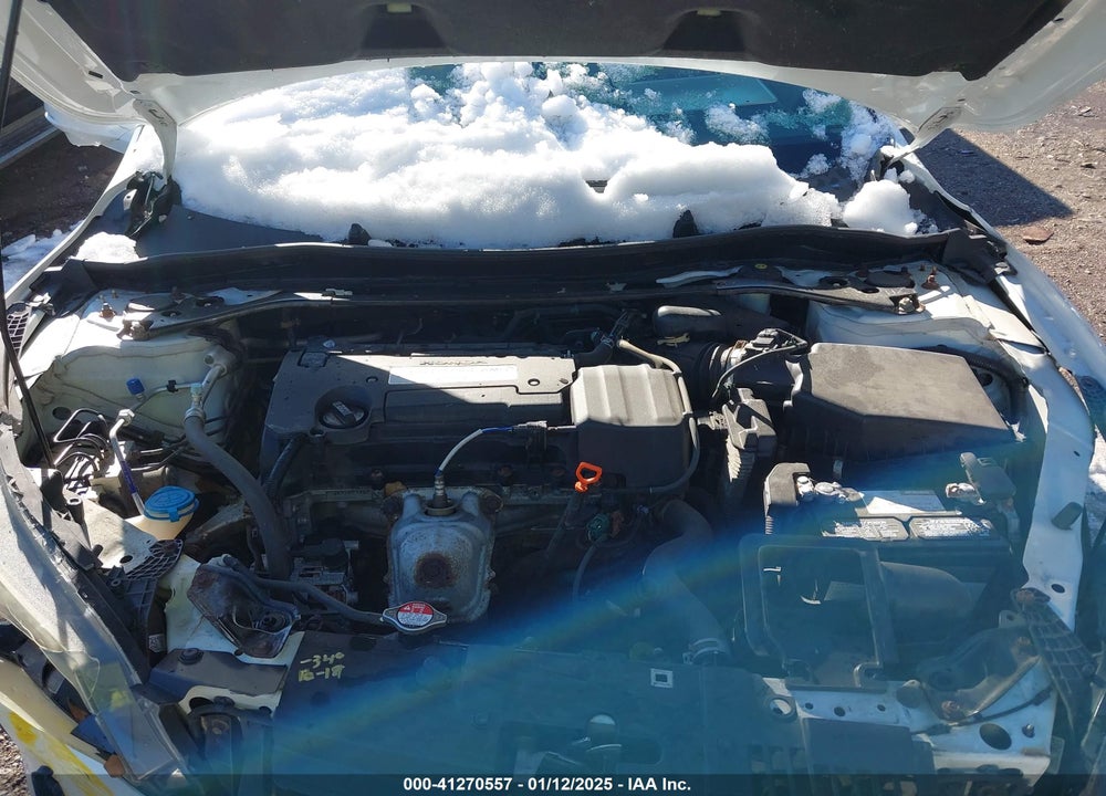 2015 HONDA ACCORD VIN: 1HGCR2F73FA256947