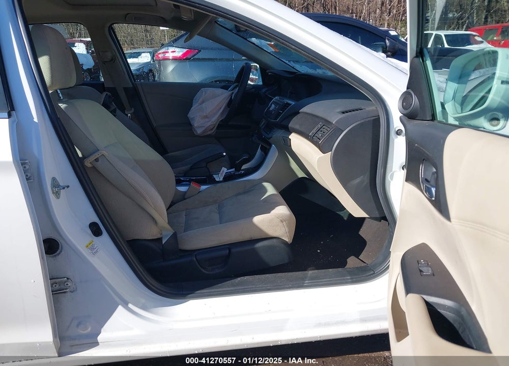 2015 HONDA ACCORD VIN: 1HGCR2F73FA256947