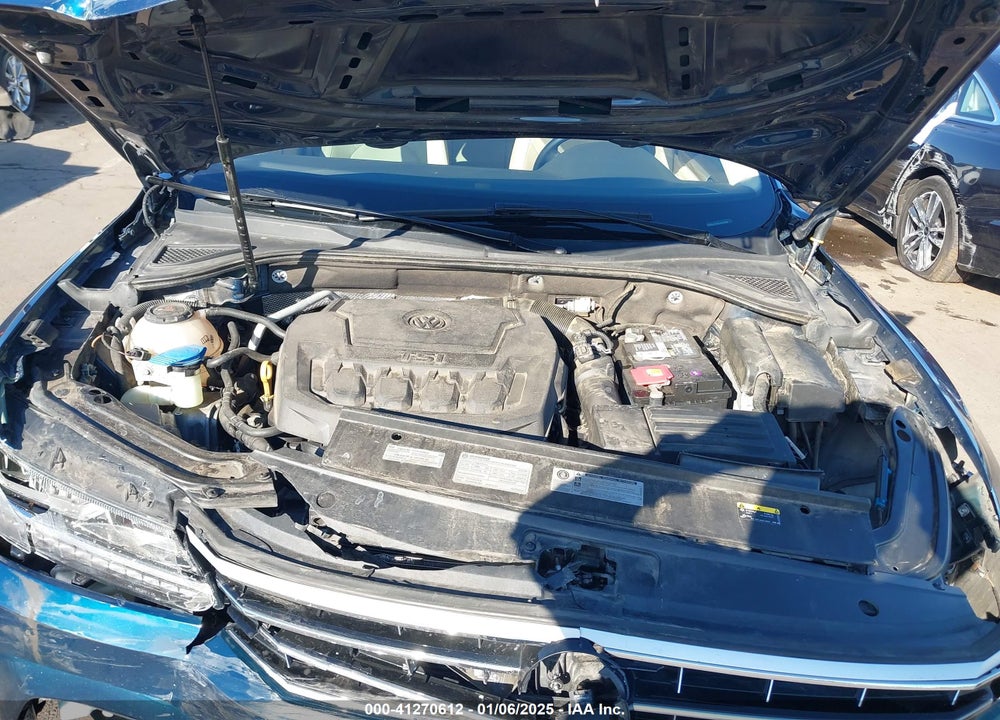 2018 VOLKSWAGEN PASSAT 2.0T SEL PREMIUM VIN: 1VWCA7A30JC012786