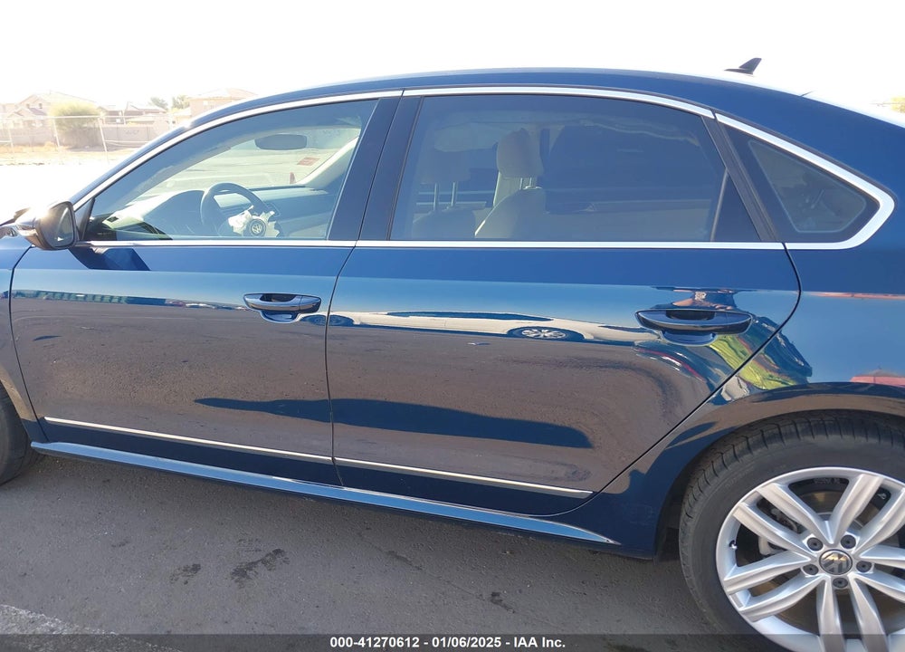 2018 VOLKSWAGEN PASSAT 2.0T SEL PREMIUM VIN: 1VWCA7A30JC012786