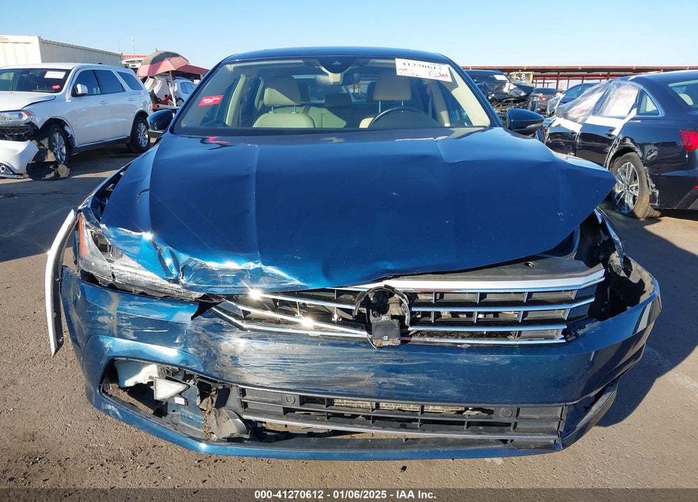 2018 VOLKSWAGEN PASSAT 2.0T SEL PREMIUM VIN: 1VWCA7A30JC012786