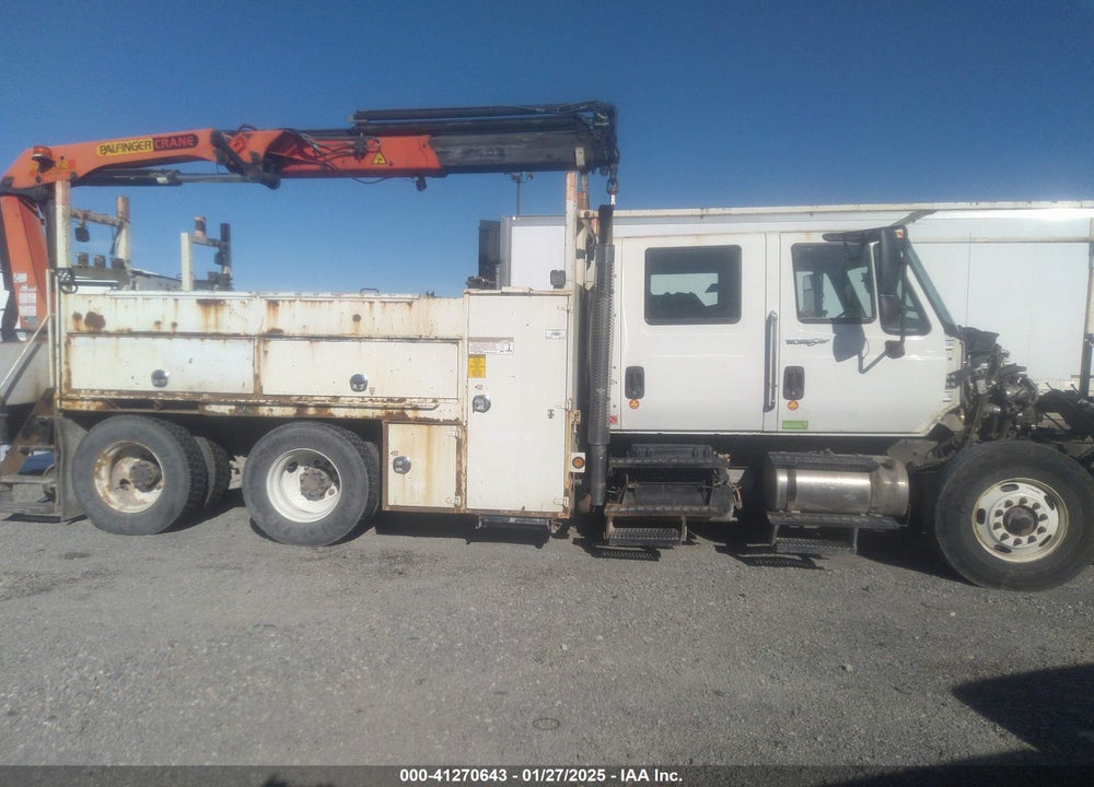 2009 INTERNATIONAL 7000 7500 VIN: 1HTWNAZT89J142797