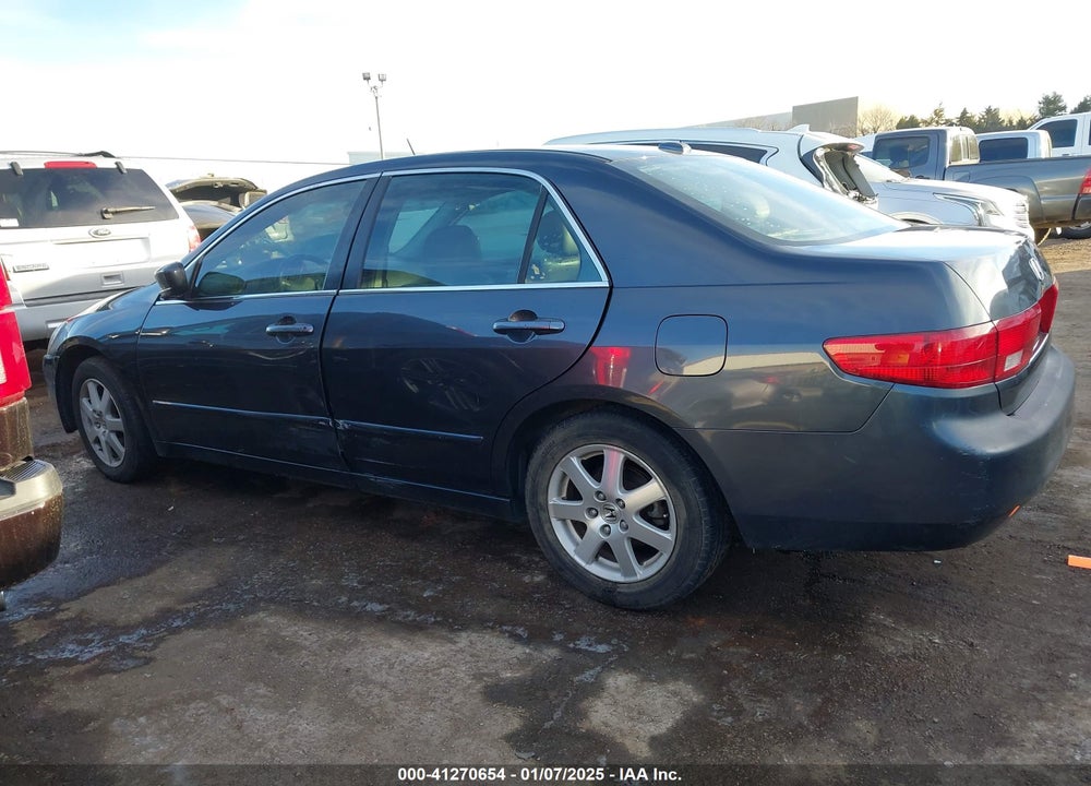 2005 HONDA ACCORD 3.0 EX VIN: 1HGCM665X5A006723