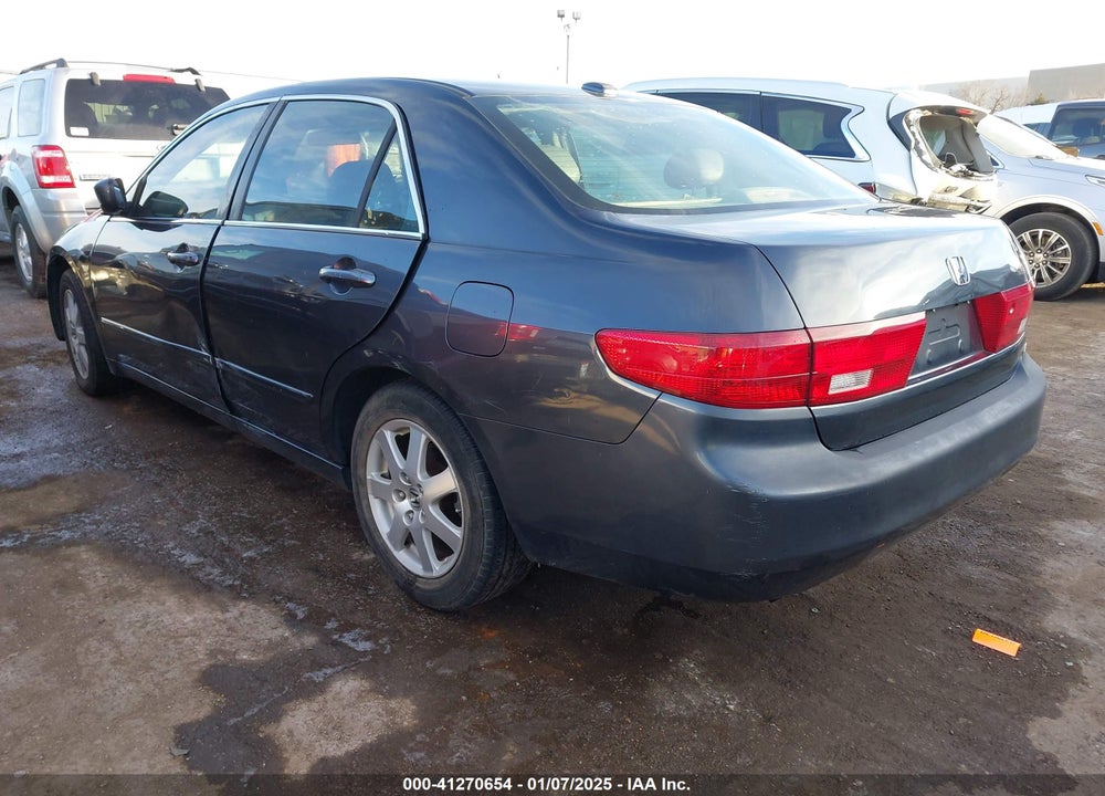 2005 HONDA ACCORD 3.0 EX VIN: 1HGCM665X5A006723