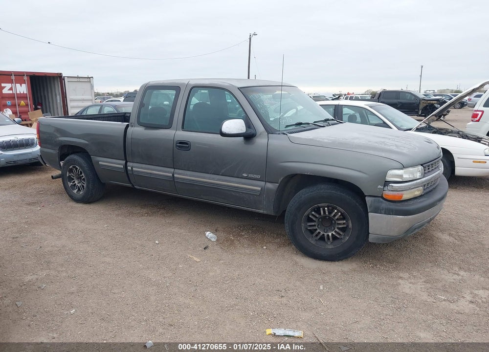 1999 CHEVROLET SILVERADO 1500 LS VIN: 2GCEC19T4X1147954