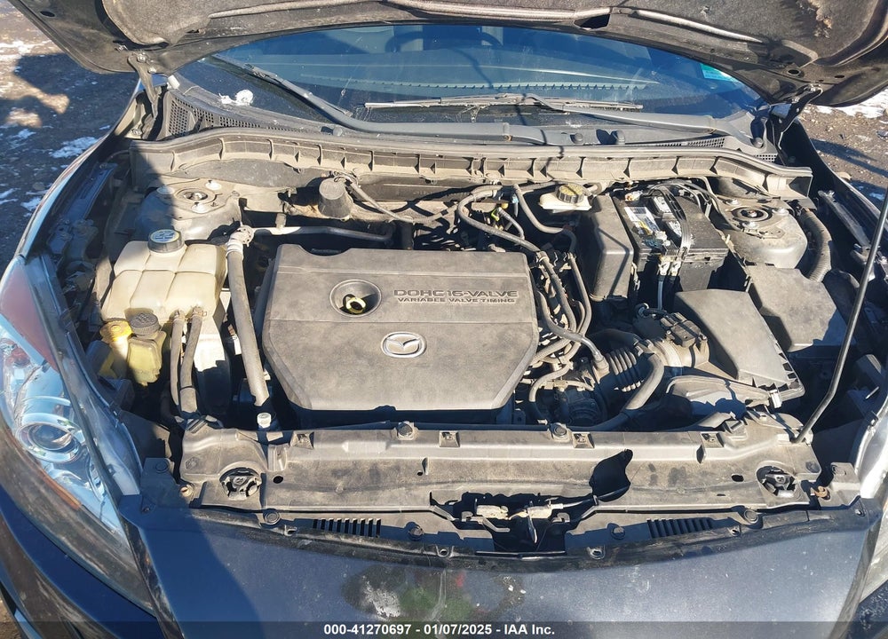 2011 MAZDA MAZDA3 VIN: JM1BL1U63B1447584